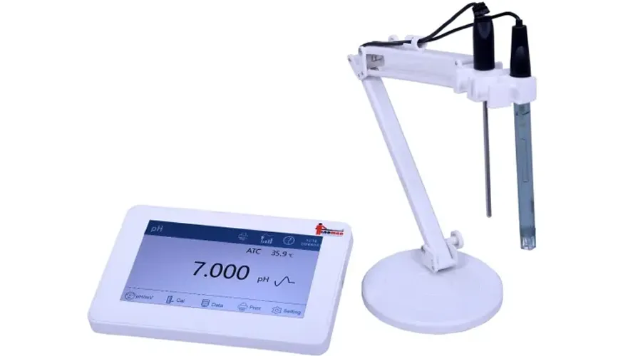 pH Bench Top Meter